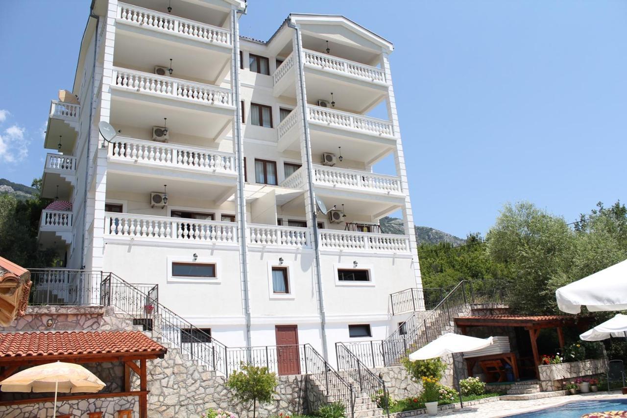 Vila Oaza Markovici 3* Budva