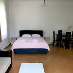 Vila Oaza Markovici