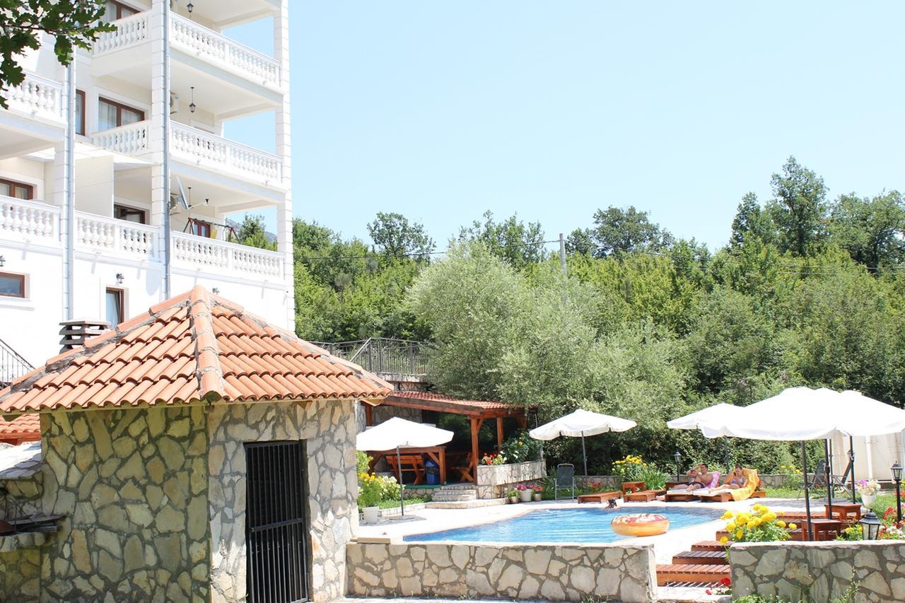 Hotel Vila Oaza Markovici 3*