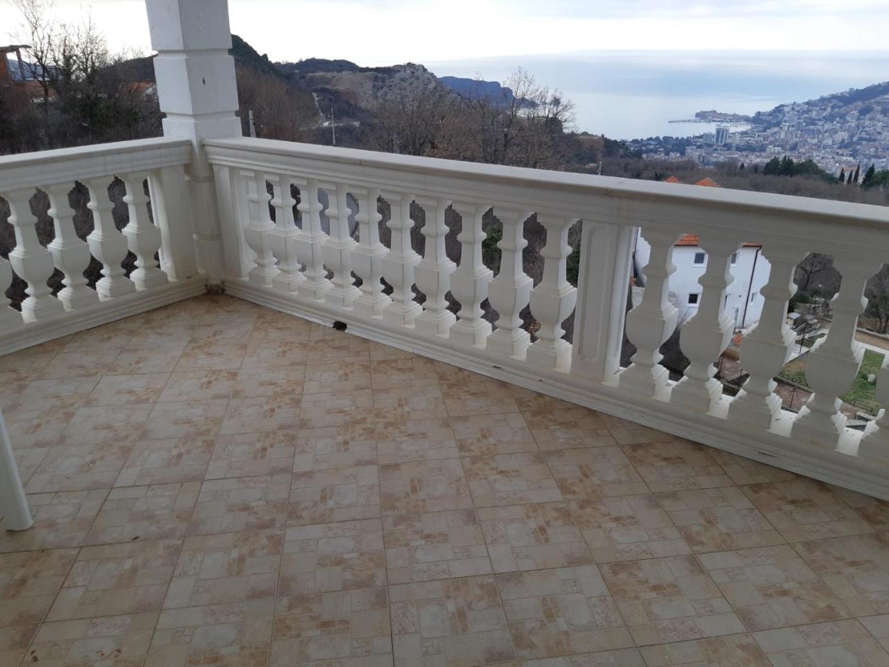 Hotel Vila Oaza Markovici 3*