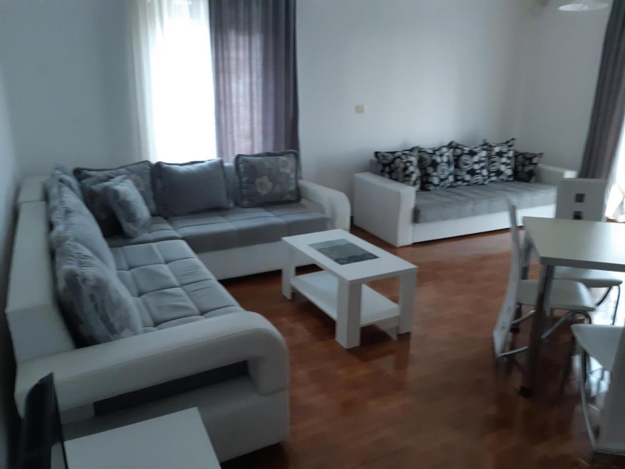 Vila Oaza Markovici 3*